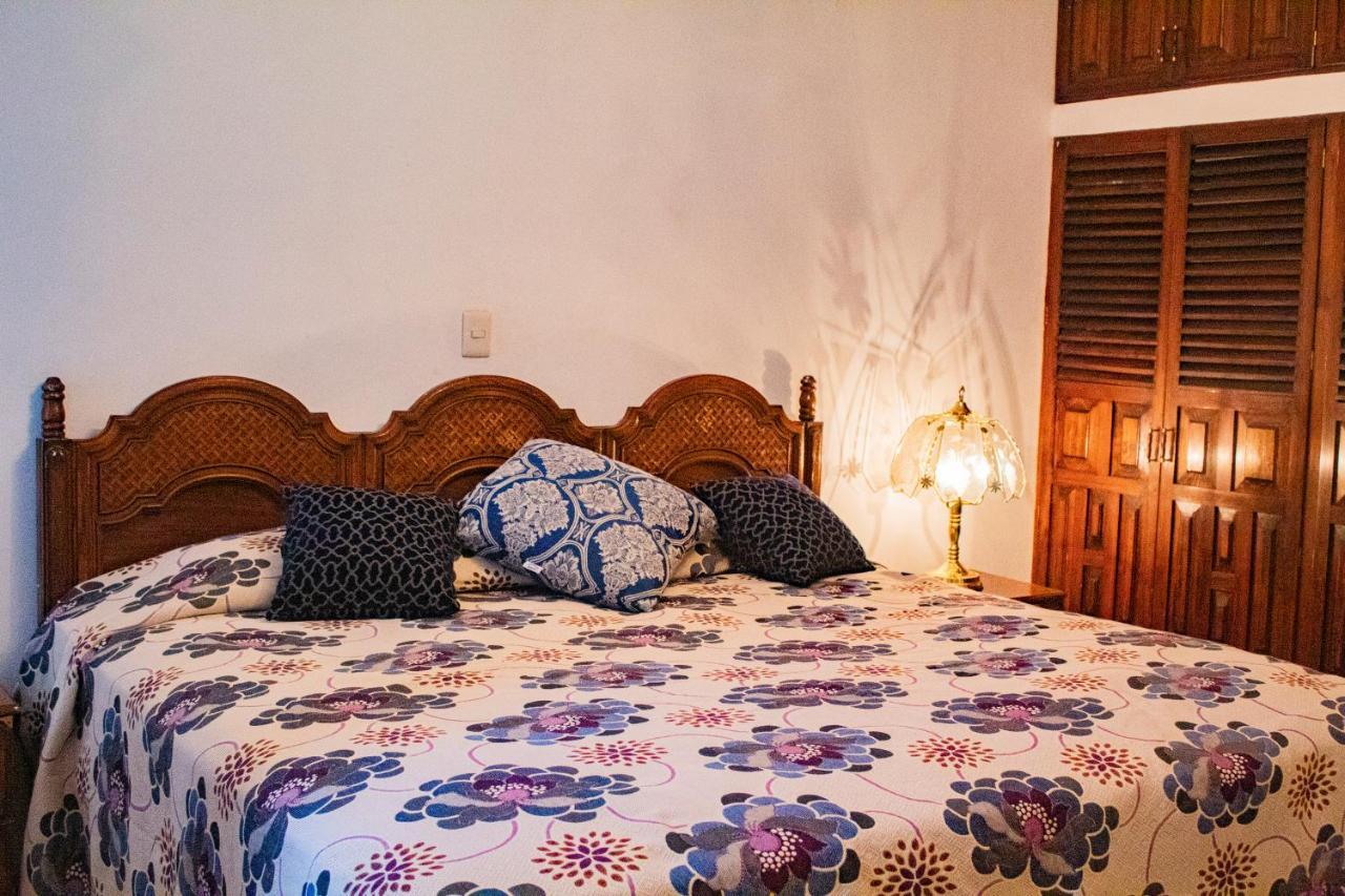 Villa Flores, Casa En El Centro De Mascota Luaran gambar