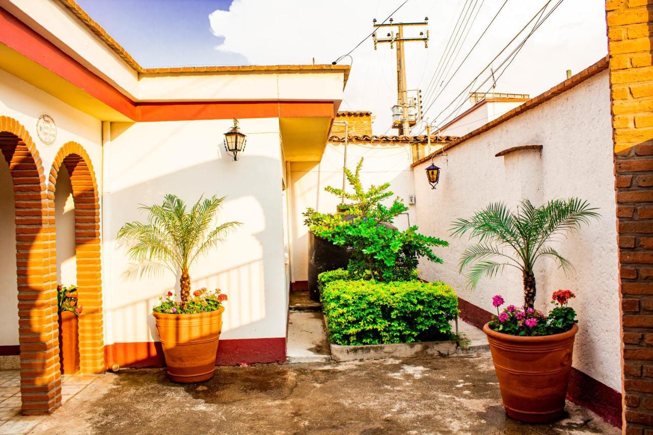 Villa Flores, Casa En El Centro De Mascota Luaran gambar